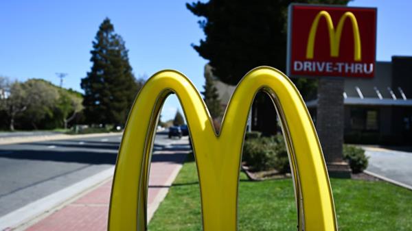 麦当劳特许经营集团表示，加州新的快餐法案将造成“毁灭性的财务打击”