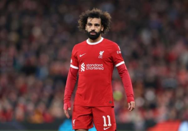Mohamed Salah playing for Liverpool