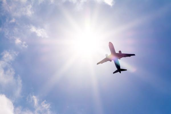 航空旅行在增长，但航空燃料需求却在下降