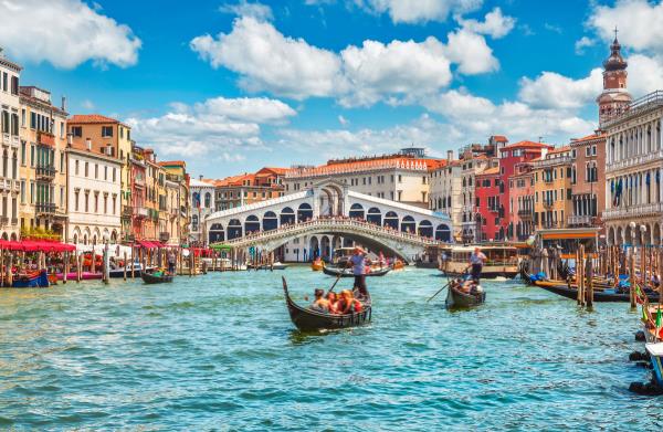威尼斯推出旅游收费试点项目