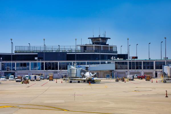 新的研究表明，奥黑尔机场改造的完成将为芝加哥经济带来数十亿美元的收益